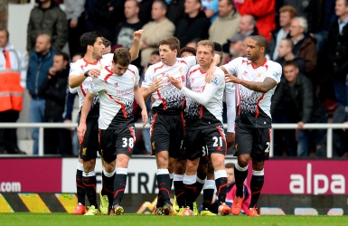Liverpool prend la tête, Everton punit Arsenal Liverpool prend la tête, Everton punit Arsenal