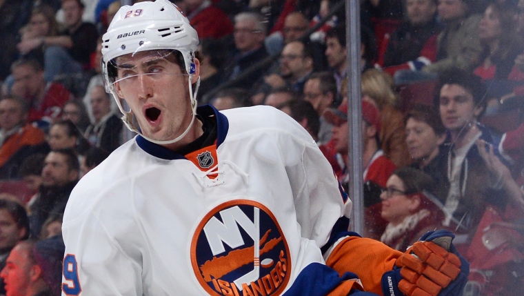 brock Nelson s'entend avec les NYI Image