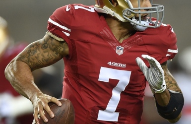 Colin Kaepernick restructure son contrat