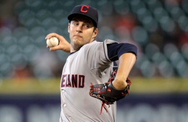 Trevor Bauer sera à son poste face aux Jays