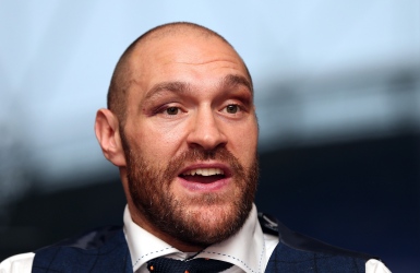 Tyson Fury s'amuse aux dépens des médias