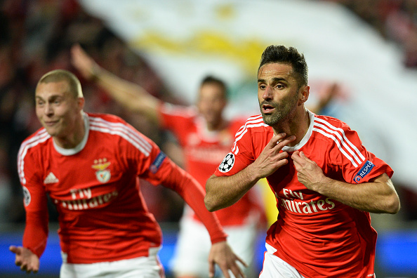 La tête de Jonas Oliveira a donné la victoire in extremis au Benfica.