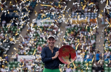 WTA : Wozniacki soulève le trophée à Tokyo