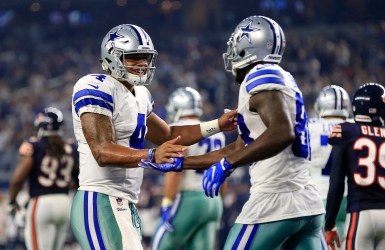 Les Cowboys brillent sous les projecteurs