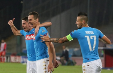 Naples assomme Benfica et se positionne déjà