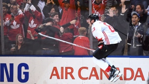 Brad Marchand, le héros canadien! Brad Marchand, le héros canadien!