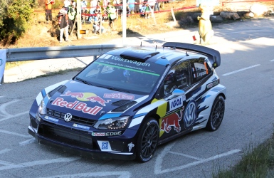 Ogier creuse l'écart sur Neuville