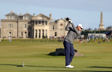 Hatton égale le record du Old Course