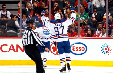 Autre soirée de trois points pour McDavid