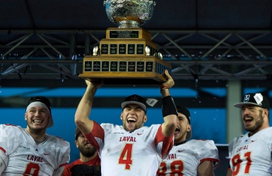 Une 9e coupe Vanier pour le Rouge et Or
