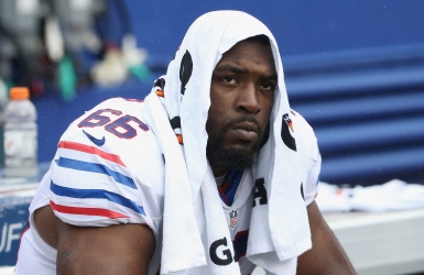 Seantrel Henderson suspendu pour 10 matchs