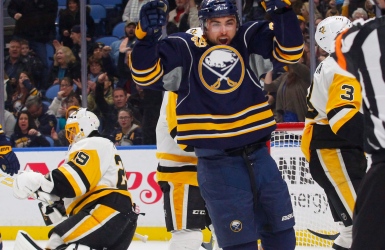 Carrier tente de faire sa niche à Buffalo