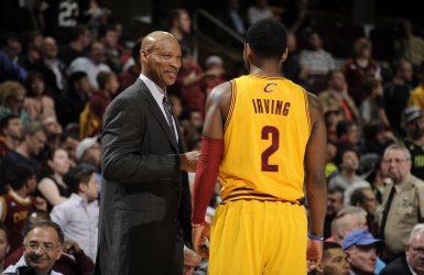 Byron Scott à la barre des Lakers Byron Scott à la barre des Lakers