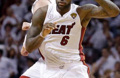 LeBron recrute Miller LeBron recrute Miller