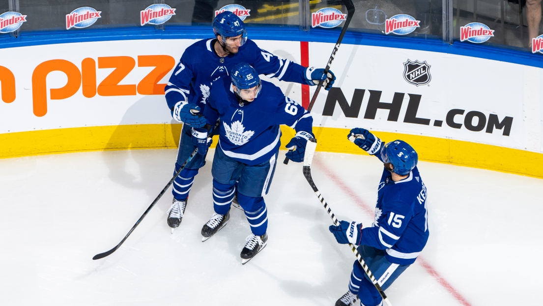 Pierre Engvall, Ilya Mikheyev, et Alexander Kerfoot