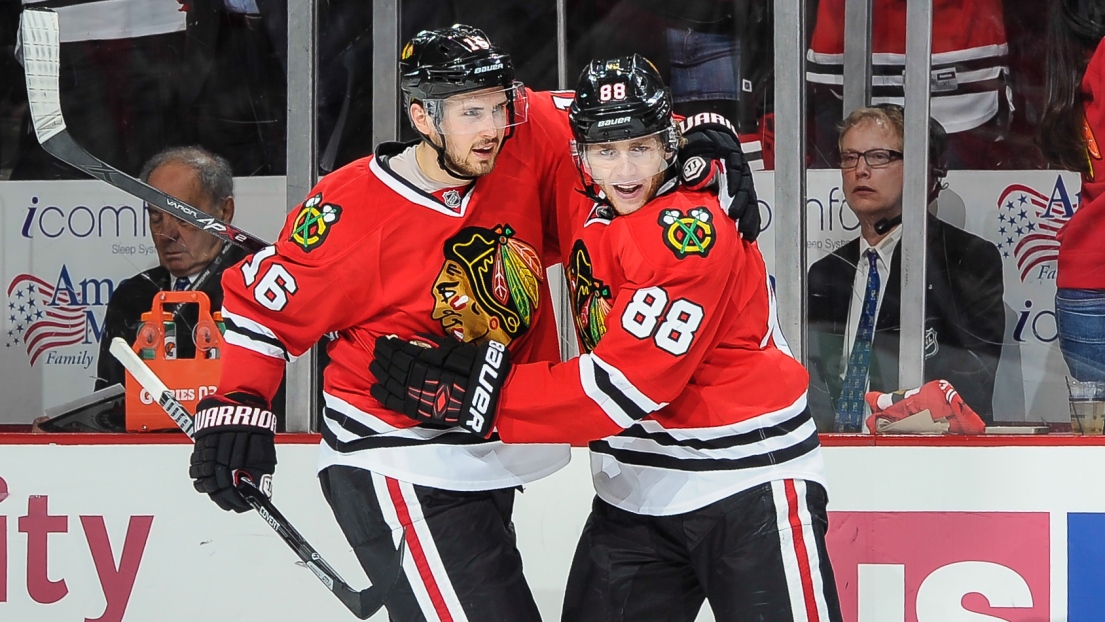 Marcus Kruger et Patrick Kane