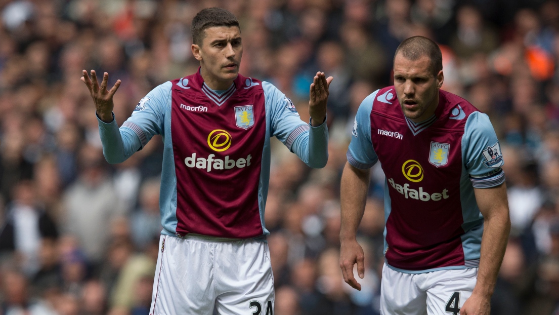 Des joueurs d'Aston Villa