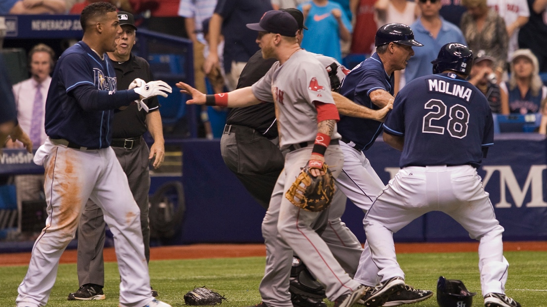 Yunel Escobar et Mike Carp