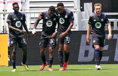 Rapport d'Olivier : TFC 2 - CF Montréal 4