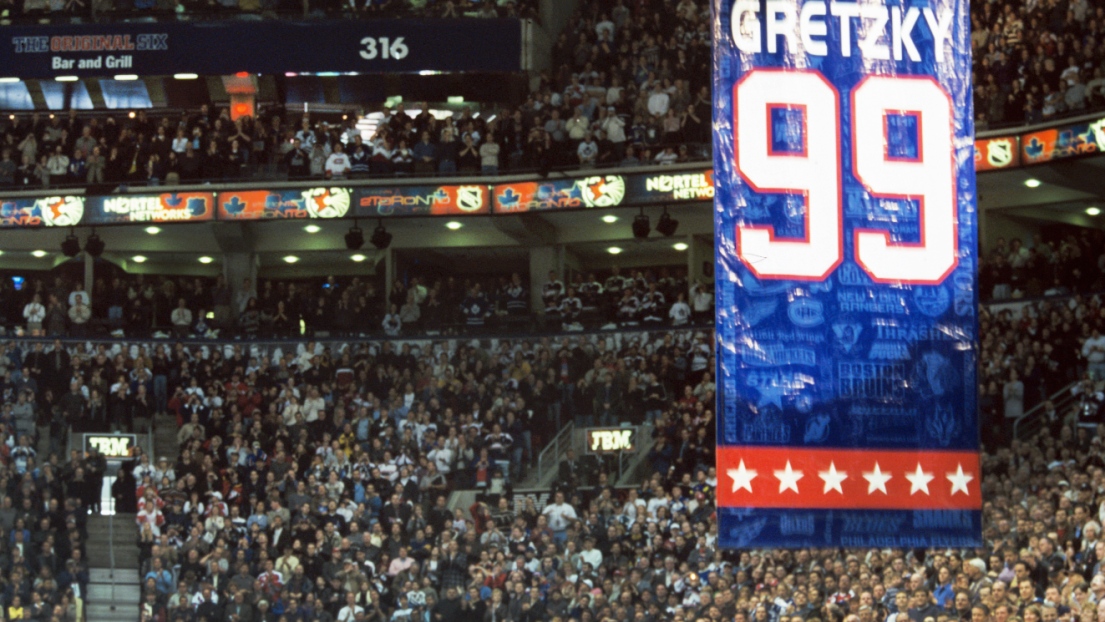 Wayne Gretzky numéro retiré en 2000