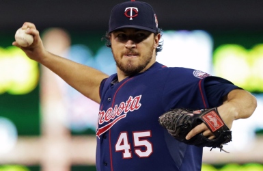 Hughes fait un tour dans les mineures