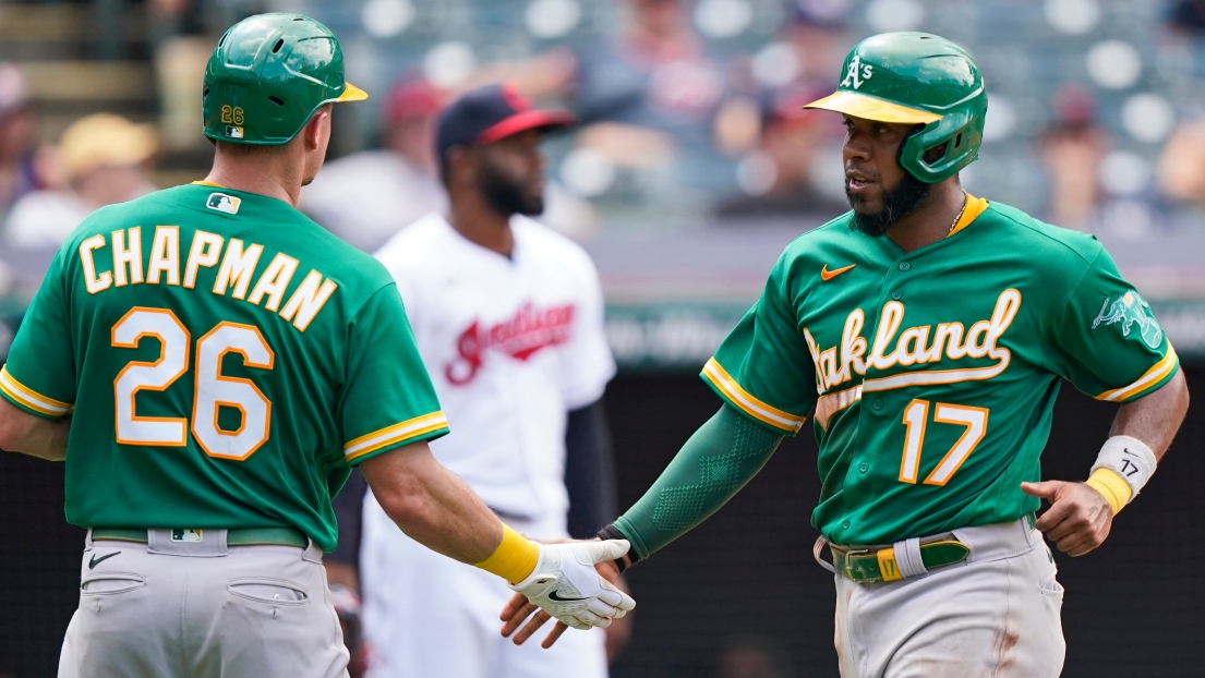 Matt Chapman et Elvis Andrus