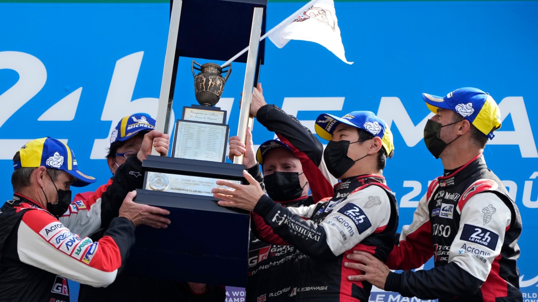 Mike Conway, Kamui Kobayashi et José Maria Lopez