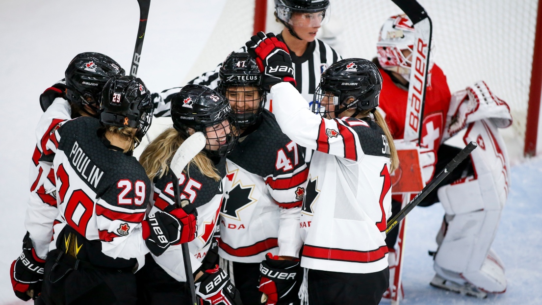 L'équipe féminine de hockey du Canada