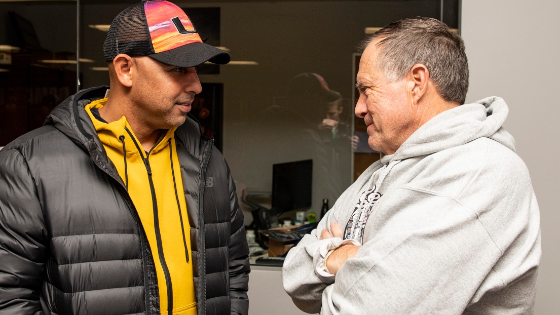 Alex Cora et Bill Belichick