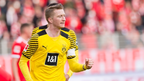Dortmund bat l'Union et s'approche du Bayern