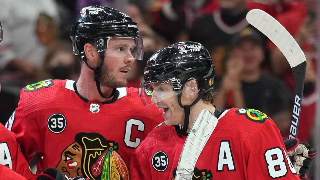 Jonathan Toews et Patrick Kane