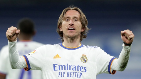 Luka Modric prolonge son contrat avec le Real