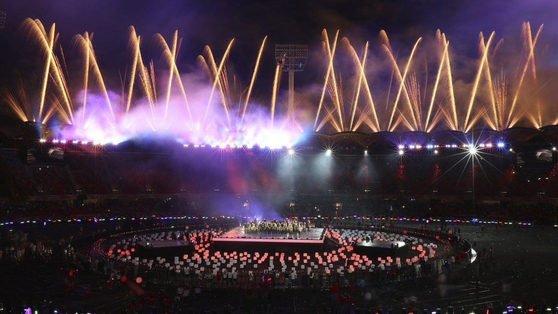 La cérémonie de clôture des Jeux du Commonwealth 2018 au Carrara Stadium.