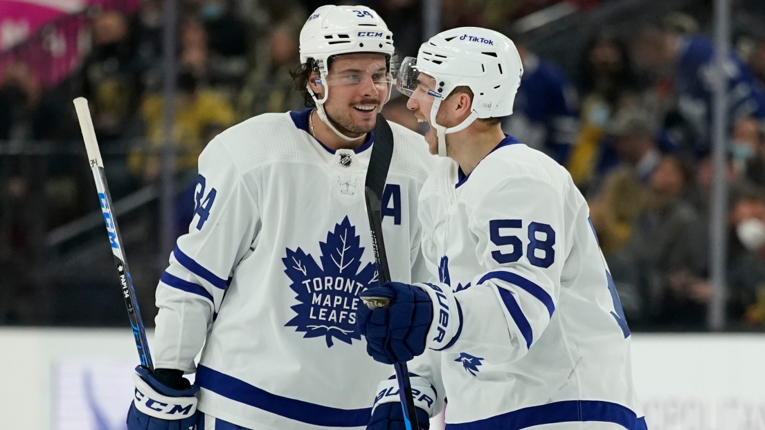 Auston Matthews et Michael Bunting