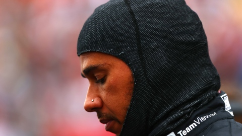 Marsouinage : Lewis Hamilton « en douleur »