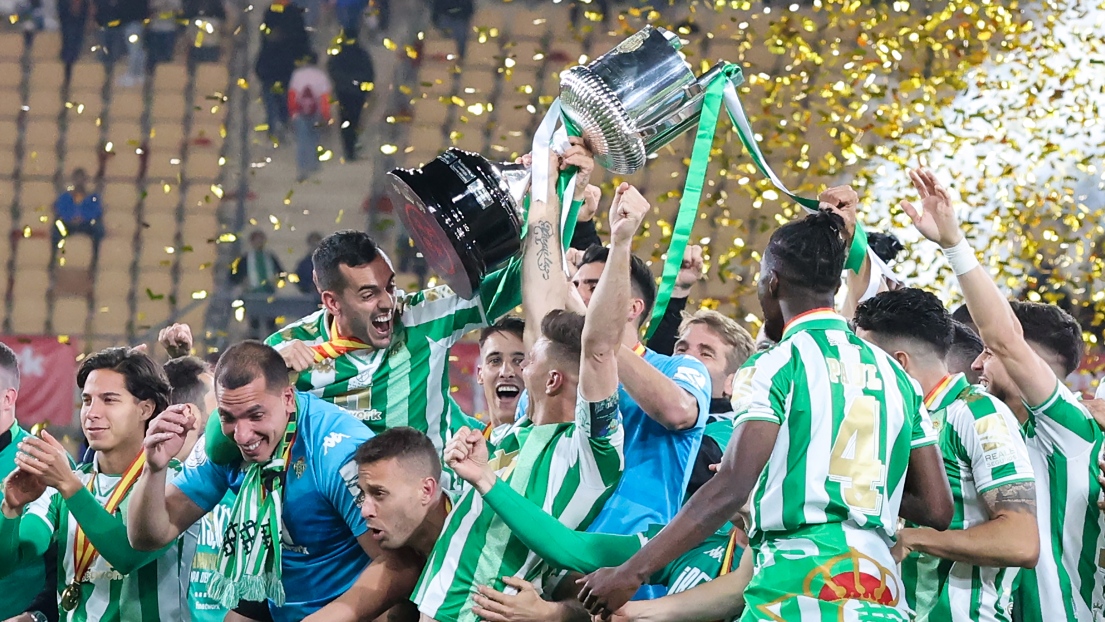 Les joueurs du Real Betis célèbrent leur triomphe.