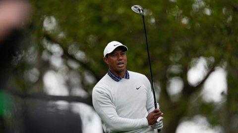 Tiger Woods se sent « beaucoup plus fort »