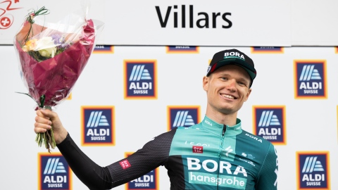 Aleksandr Vlasov triomphe au Tour de Romandie