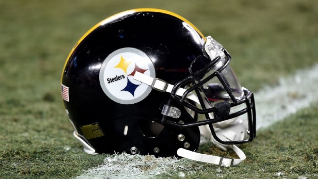 Un casque des Steelers de Pittsburgh