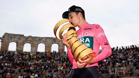 Jai Hindley remporte le Tour d'Italie