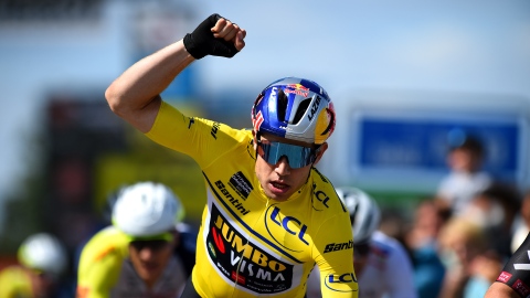 Dauphiné : van Aert gagne au sprint la 5e étape