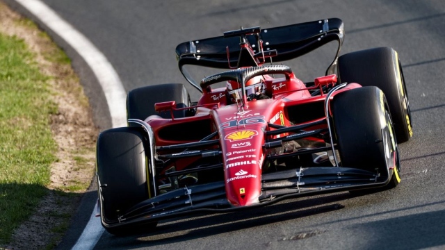 Ferrari répond à Mercedes, Red Bull loin derrière