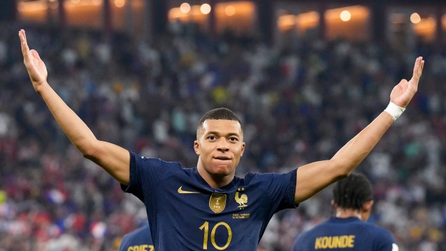 Buts, suspense, et surprises au premier tour