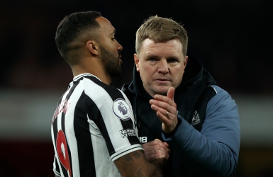 Newcastle éliminé; Liverpool en attente