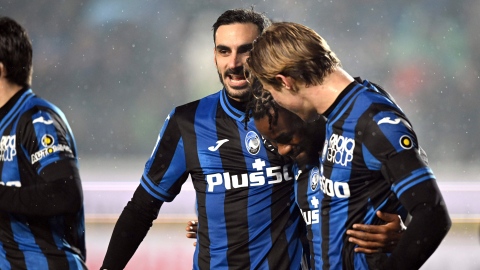 Huit buts pour l'Atalanta; la Lazio perd Immobile