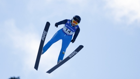 Abigail Strate décroche le bronze en saut à skis 