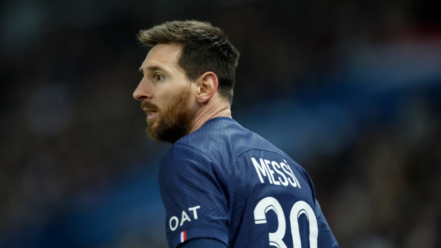Le PSG « discute » d'une prolongation avec Messi