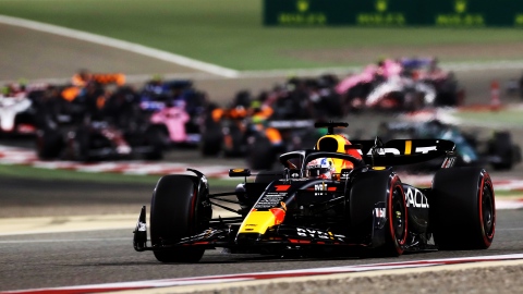 Red Bull arrive en favori, Ferrari espère rebondir