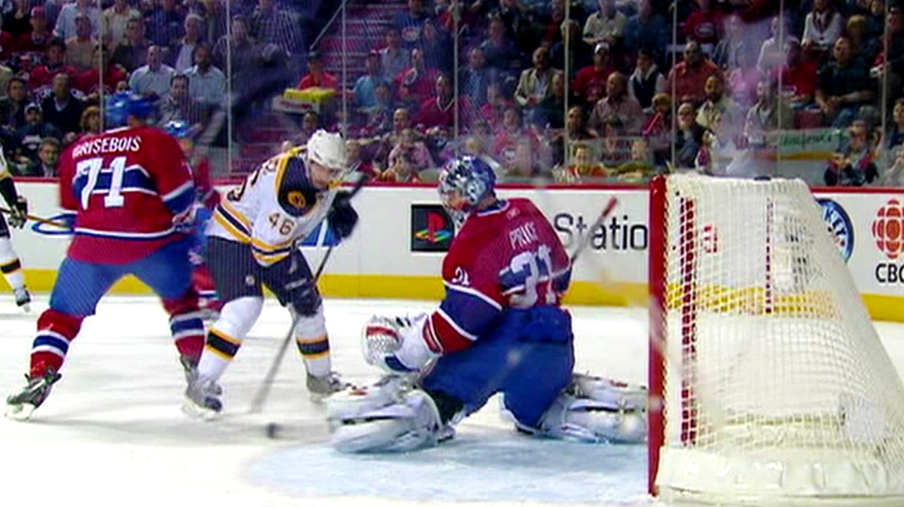 Carey Price blanchit les Bruins lors du 7e match des séries de 2008. | Vidéo | RDS.ca