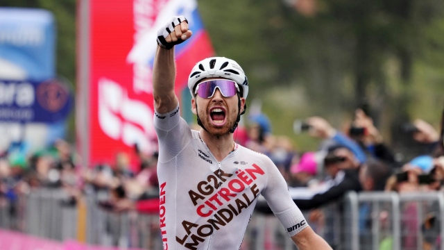 Tour d'Italie : Paret-Peintre gagne la 4e étape